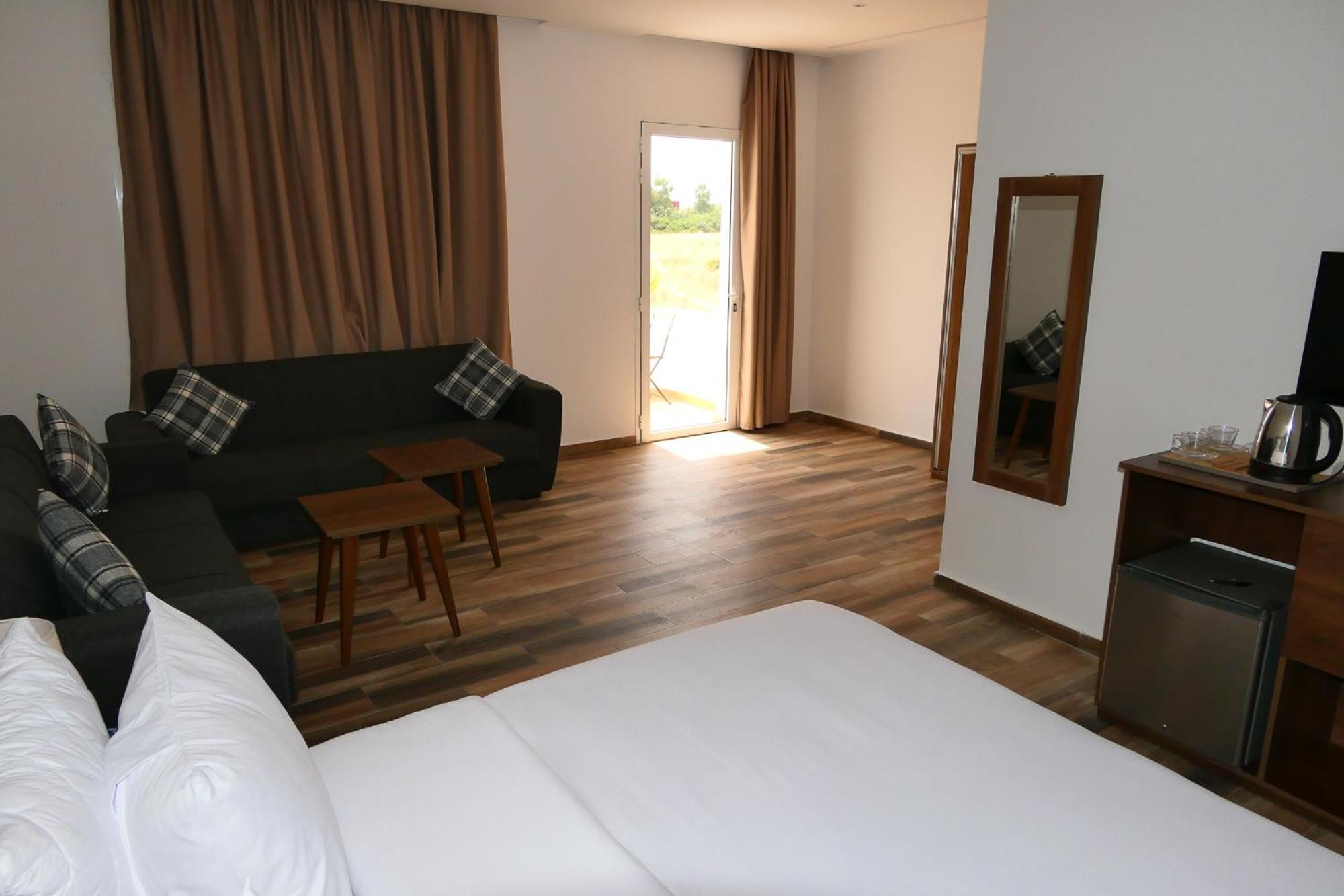 Hotel Corail De Cabo 카보 네그로 외부 사진